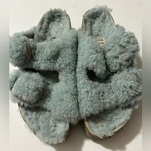 Birkenstock Women’s Cozy Fuzzy Sandals - Light Blue Sz